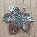 Hanger blad esdoorn maple leaf