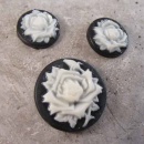 cabochon rond roos zwart