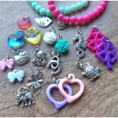 Bedeltjes voor kinderarmbandjes