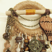 amulet-detail-ring
