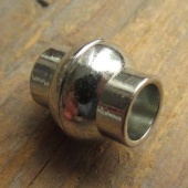 Magneetsluiting rond leer