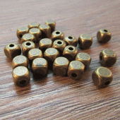 Kubuskraal brons metaal