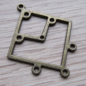 Tussenzetsel voor oorbellen maken brons