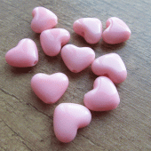 Hartje roze kraal kunststof