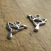 Bedeltje vogeltje zilverkleur