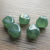 nugget-glaskraal-groen-semitransparant